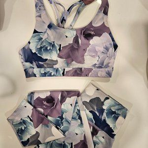 Purple Floral Old Navy Go Dry   Set